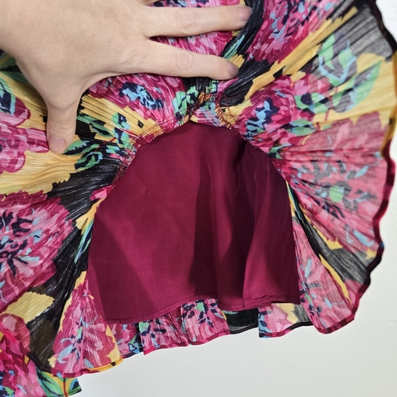 La Maison Talulah Barcelona Bloom Floral One Sleeve Mini Dress Silk Blen… - Picture 9 of 12